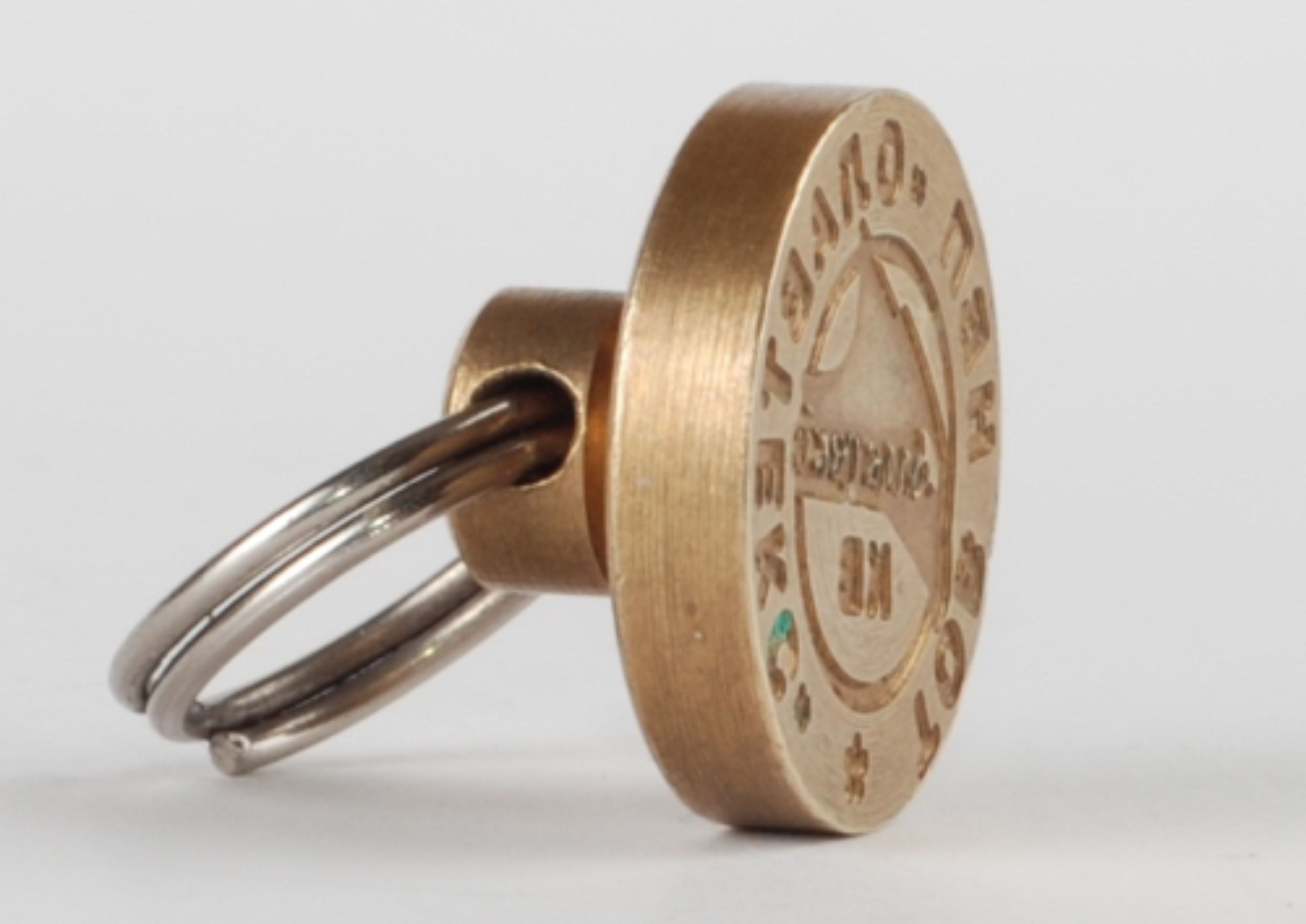 Пломбираторы и опечатывающие устройства